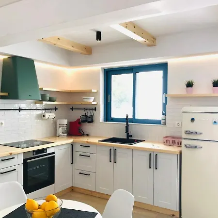 Irene's House In The Center Of Kos,next To The Sea * העיירה קוס